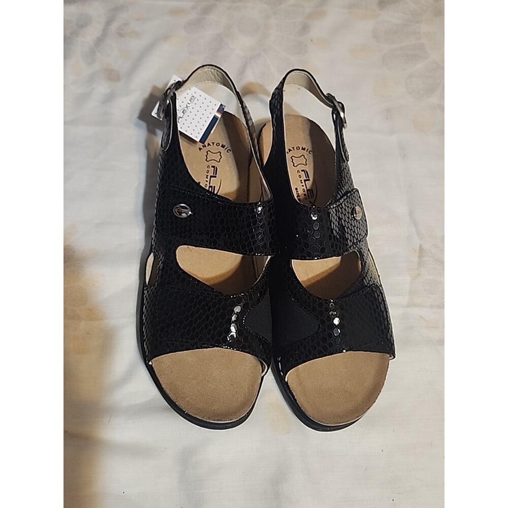 Flexus Italian Comfort by Spring Step Sandals sz 42 (11) Buckle Genuine Leather